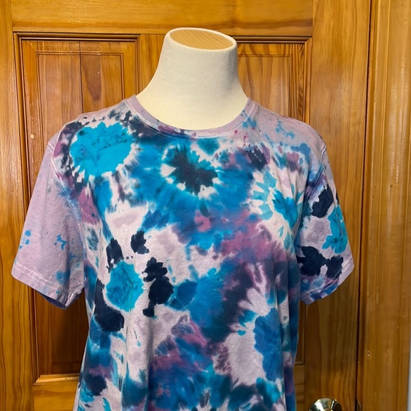 Tye dye t-shirt - Picture 3 of 9